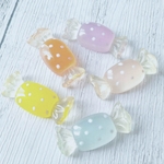 デコパーツ 5個(5色×1個) キャンディ② ドット 水玉 パステル 樹脂 カボション