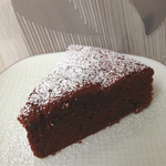 季節関係なく食べたいガトーショコラ(1ホール)
