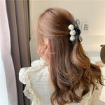 【在庫処分 数限定セール￥499】韓国ファッション　パール&リボン上品ヘアクリップ 　ヘアアクセサリー　-7013