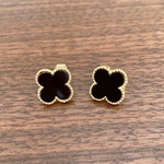 オニキス クローバーピアス