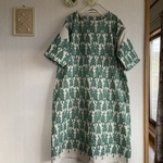 綿麻刺繍地のミナペルホネンラウンドシアター風のワンピース