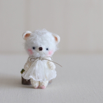 約7cm 小さなあみぐるみ シロクマさん②