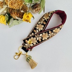 インド刺繍リボン　キーホルダー　ハンドストラップ