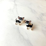 可愛いチワワさんのピアス（チワワ　犬　小さめ　可愛い）