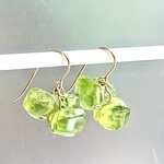 ペリドットのプチピアス　14kgf