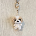 編みぐるみ犬キーホルダー:シーズー（うす茶色:ゴールド&ホワイト）