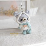 ダッフルコートでおでかけうさちゃん＊あみぐるみストラップ