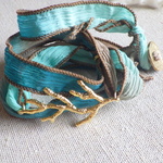 コーラルリーフのシルクリボンブレス  (woodland greek)