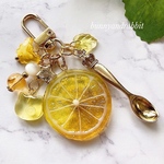 lemon tea ☕️COLOR スライスレモン🍋レジンキーホルダー