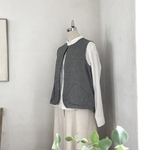 みみずくベスト　ウール　コットンリネン　千鳥　＊暮らしの店sacchi＊