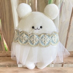 んぱのもりの妖精　ぷに　チュールドレス　ぬいぐるみ