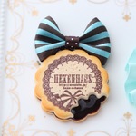 ロゴビスケネックレスミント×チョコ