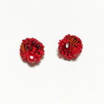 真っ赤なルージュピアス◇ビーズ刺繍･ピアス