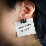 【イテテ…?!】ダブルクリップのおもしろピアス