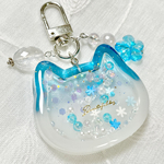 ♡雪化粧　猫ちゃんシェイカーキーホルダー♡