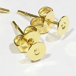 4mm皿付ピアスパーツ♪ゴールド　３０ペア（６０個）