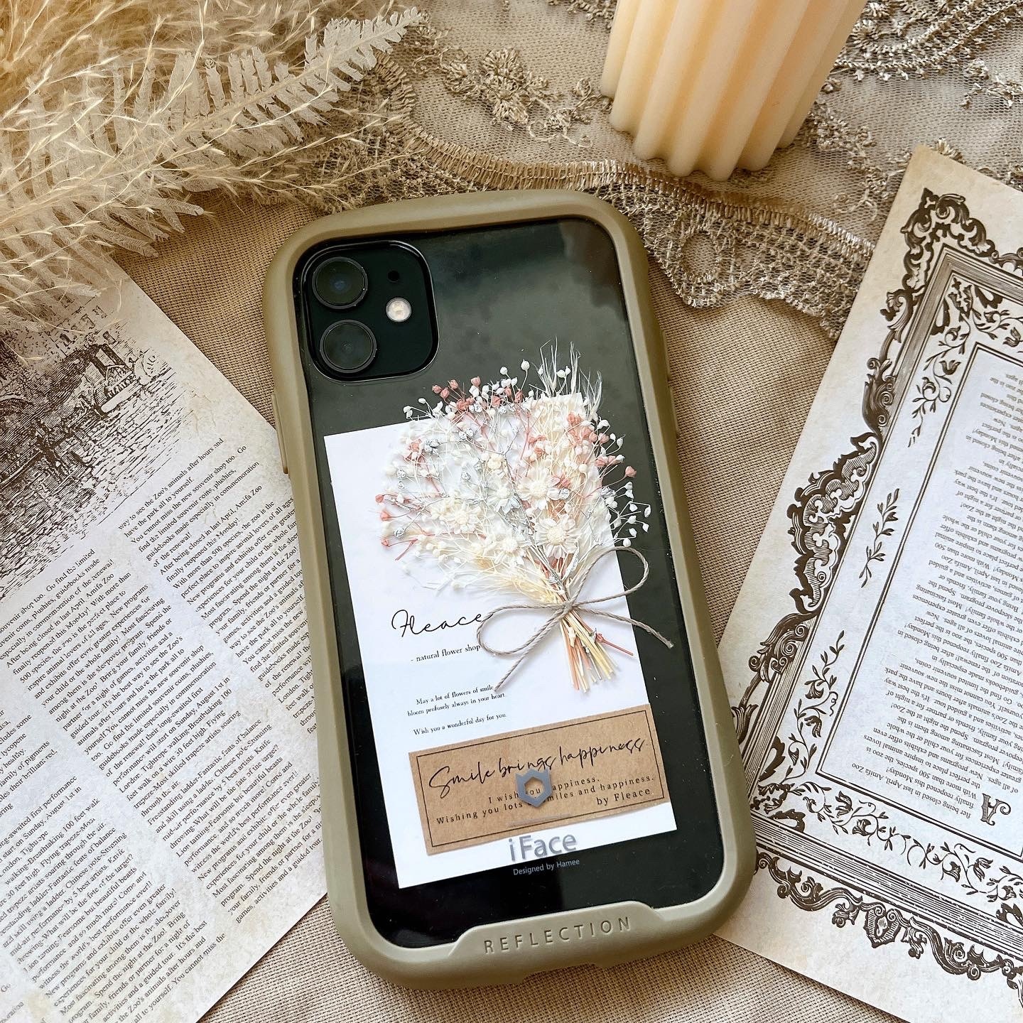 ピンクシルバーホワイト❁︎ スマホ かすみ草 ミニブーケ カード iface 