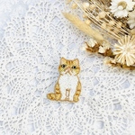ビーズ刺繍の猫ブローチ・エキゾチックショートヘア