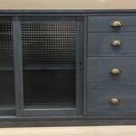 s様専用オリジナル色の引き出し付きガラスキャビネット