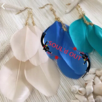 ガチョウ羽根ピアス