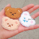 【1枚選ぶ】『熊ちゃんの刺繍ワッペン/手帳シール』アイロン不要/シールタイプ　くま アップリケ