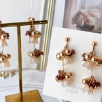 フラワー　イヤリング　ピアス　ゴールド　花　ブライダル　ウェディング　結婚式　パーティー　アクセサリー　すずらん　チューリップ　秋　秋色