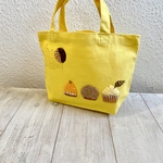 Cafe-sweets☆羊毛刺繍キャンバス（まち付き）トート〜☆モンブラン（デイジー）🌰🧁🎃