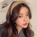 【在庫処分 限定セール￥399】韓国ファッション 　カチューシャ　ヘアバンド ヘアアクセサリー　-7172
