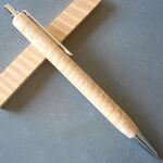 【栃】木軸シャープペン（0.5㎜）　真珠の様な輝きの杢が素敵【即日発送】