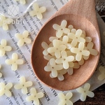 【20pcs】金木犀 キンモクセイ お花 フラワーガラスビーズ ペールイエロー GB-012