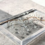 【10g】【3mm】【クリスタル銀引】マガ玉ビーズ　ガラスビーズ　ドロップ　小ぶり　 クリスタルインラインシルバー　スベーサー アクセサリーパーツ　G016-3