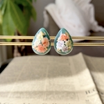 モスグリーン×オレンジ×かすみ草ピアス　イヤリング