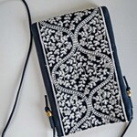 インド刺繍＊スマホショルダー　　スマショポーチ　サコッシュ