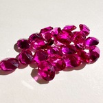 ✴︎廃盤ヴィンテージ SWAROVSKI #4100フューシャ  4粒