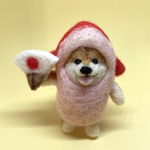 お正月🪭おめで鯛の着ぐるみ姿のちっちゃな柴犬ちゃん(羊毛フェルト)