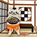 ちゃんこにゃんこの刺繍ブローチ【白黒ぶち】