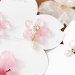 本物の桜ピアス　〜ソメイヨシノ