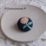＊ミナペルホネンと本革＊ちょっぴり特別な…＊まんまるブローチ＊ヘアゴム､クリップにも＊  スキップ skip 