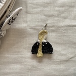 刺繍チャーム　［ブロンドヘアー］