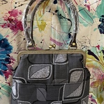 アンズルーム【リメイク】★ハンドメイド★着物　リメイク★がま口バッグ★ハンドバッグ★かばん★グレー系　葉★大きな口★中外ポケット