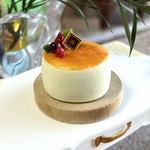 171 ＊ふんわりスフレチーズケーキ＊　ミニチュアスイーツ　粘土　ドールハウス　シルバニア　ねんどろいど　オブジェ　クレイスイーツ