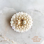Lace Flowerうっすらブラウン(large)〜Coup de Coeur〜ビーズ刺繍ブローチ