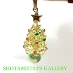 ［再販2］　クリスマス　スペシャルギフト　Swarovskiクリスタル     クリスマスツリー　🎄イエロー　ネックレス　ピアス　樹脂ピアス　イヤリング　キーホルダー　ストラップ　クリスマスプレゼント