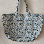 大きめサイズの鳥と花柄エコバッグ・トートバック