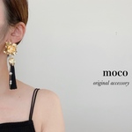 【5月人気No.1】ブライダル　ウェディング　披露宴　お色直し　ブラック　黒　艶ゴールド　花　蕾　淡水パール　タッセル　大ぶり　華やか　ピアス　イヤリング　耳飾り　アクセサリー