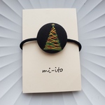 ❇️期間限定❇️　刺繍ヘアゴム🌷　no.1335    くるみボタン　💛送料無料💛　
