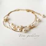 meteor shower-gold-