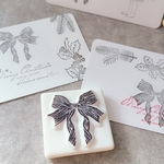 クリスマスはんこ　リボン　消しゴムはんこ