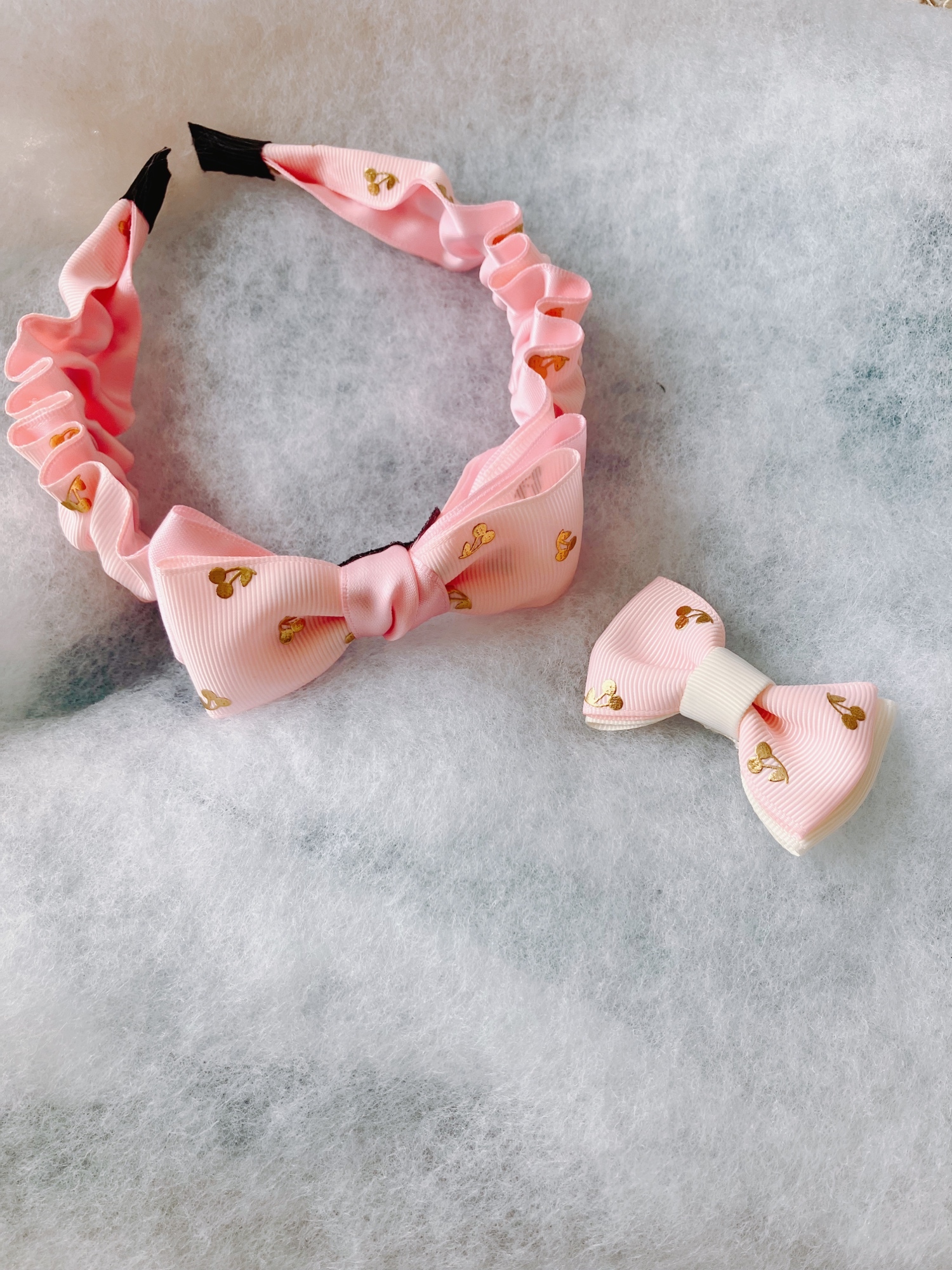 ハンドメイド☆パールのセンターパーツ付きグログランリボン