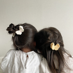 butterfly hairclip   /  ヘアクリップ　ベビーヘアクリップ　キッズヘアクリップ　ベビーヘアアクセサリー　蝶々　ヘアピン　ベビーヘアピン